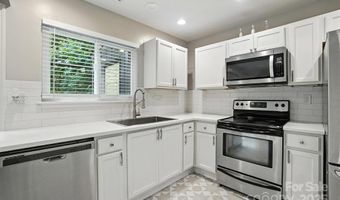2509 Kilborne Dr J, Charlotte, NC 28205