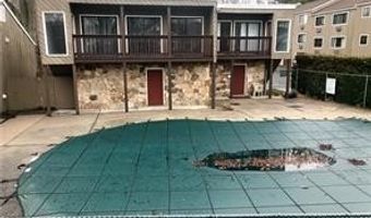 40 Leslie Rd B, Bridgeport, CT 06606