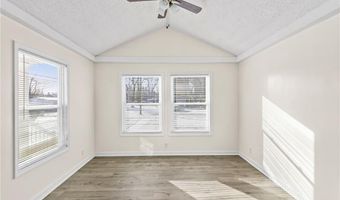 242 Blunt Ave, Austin, IN 47102