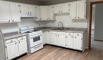 1896 Ronald Rd, Akron, OH 44312