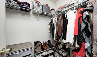 1362 Bluff View Ct, Indianapolis, IN 46217