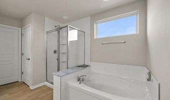 18918 Denali Cir, Northville, MI 48168