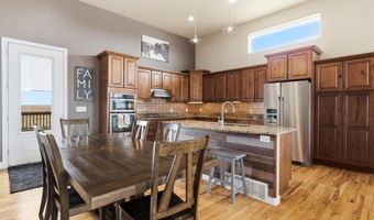 5742 Antelope Dr, Bar Nunn, WY 82601