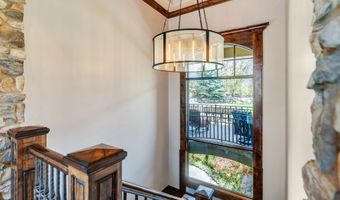 811 S HIGH RIDGE Dr E, Alpine, UT 84004
