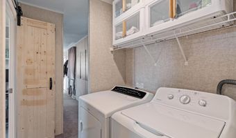 37 Avenue C, Burlington, VT 05408