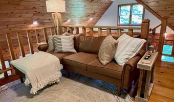 5451 River Rd, Arlington, VT 05250