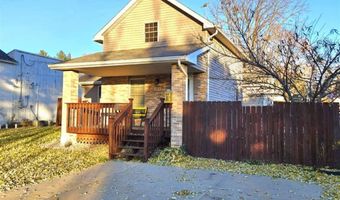 105 N Division St, Anamosa, IA 52205