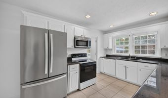 902 Murrah Ave, Aiken, SC 29803