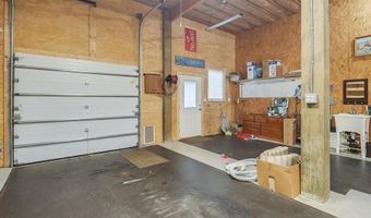 13 Chantilly Ter, Bay St. Louis, MS 39520