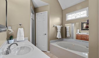 6860 DOVEFIELD, Bartlett, TN 38135
