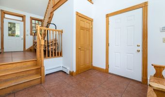 40 Old Bridge Rd, Brookfield, CT 06804