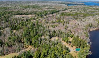 36 Lamb Farm Rd, Baileyville, ME 04694
