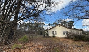 6 Horton Dr, Abbeville, SC 29620