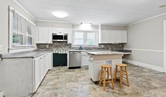 1228 S Main St, Abbeville, SC 29620