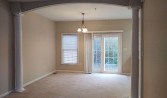 326 WILLIAMS St 302, Berlin, MD 21811