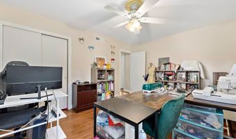 303 Lakeview Dr, Andalusia, AL 36420