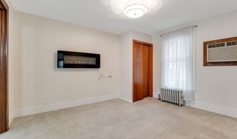 4 Long St, Barre, VT 05641