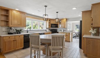51 Still River Rd, Bolton, MA 01740
