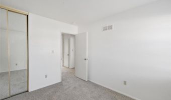 842 Wendevy Ct, Ballwin, MO 63011