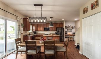 958 Willow Creek Dr, Alexandria, KY 41001