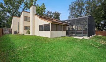 916 E CLEVELAND St, Apopka, FL 32703
