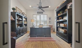 92 ALMARTE Dr, Carefree, AZ 85377