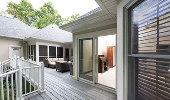 10671 Geist Ridge Ct, Fishers, IN 46040