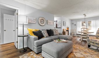 10 Victoria Ln, Bella Vista, AR 72715
