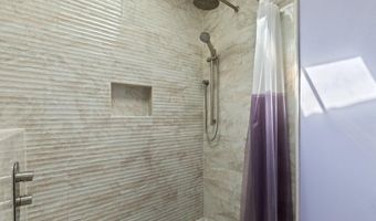 1741 SEMINOLE Rd, Atlantic Beach, FL 32233