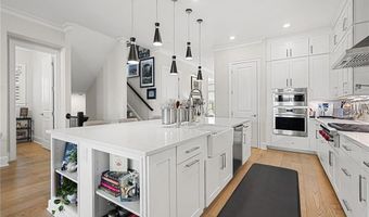 225 Anglin Walk, Alpharetta, GA 30009
