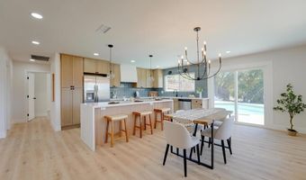 10236 Lake Meadow Ln, Escondido, CA 92026