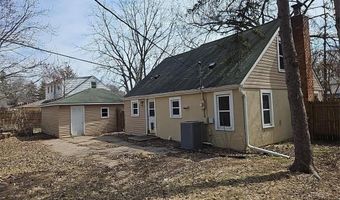 729 Brisbin St, Anoka, MN 55303