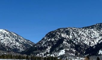 100 STRAWBERRY CREEK PRIVATE Rd, Bedford, WY 83112