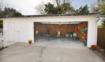 3217 Auburn Pkwy, Gulf Breeze, FL 32563