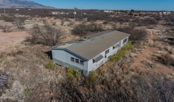 8702 E CLINTON Ln, Hereford, AZ 85615