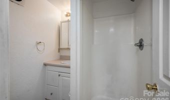 52 Blake Dr, Arden, NC 28704