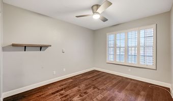 82 Moonlight Village Ln, Henderson, NV 89012