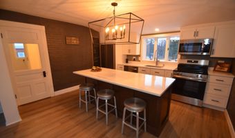 410 Wallace Rd, Bedford, NH 03110
