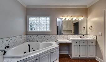 207 Keystone Pl, Brandon, MS 39042