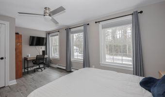 2 Deer Run Cir, Arundel, ME 04046