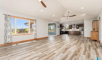 1817 W Ashton Trl, Brandon, SD 57005