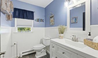 482 CLIFTON Ave, Bayville, NJ 08721