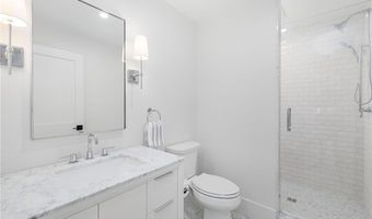 35 Anchor Way, Newport, RI 02840