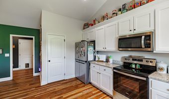 261 Adams Duncan, Hull, GA 30646
