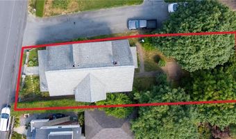 7 Caswell Ave, Newport, RI 02840