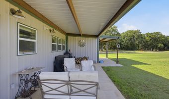 209 County Road 2696, Alvord, TX 76225