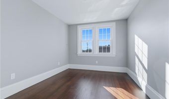 220 Vincent Ave, East Providence, RI 02914
