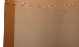 1401 W Bowman Dr, Artesia, NM 88210