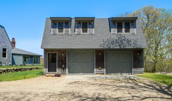 19 Locust Ln, Aquinnah, MA 02535