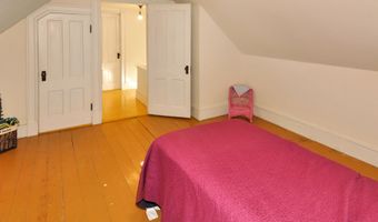 75 S South Park St, Bangor, ME 04401